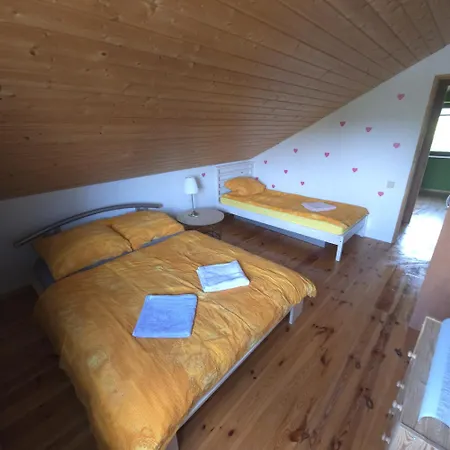 Sunrise House 辛安诺泽蒂