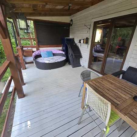 Sunrise House 辛安诺泽蒂